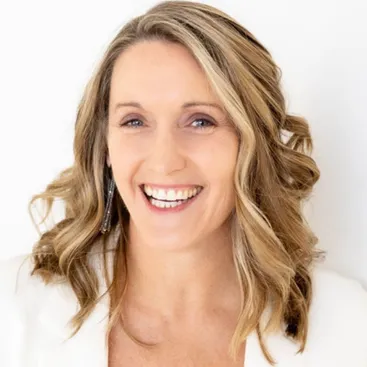 A headshot of Mindbody Consultant Connie Holen