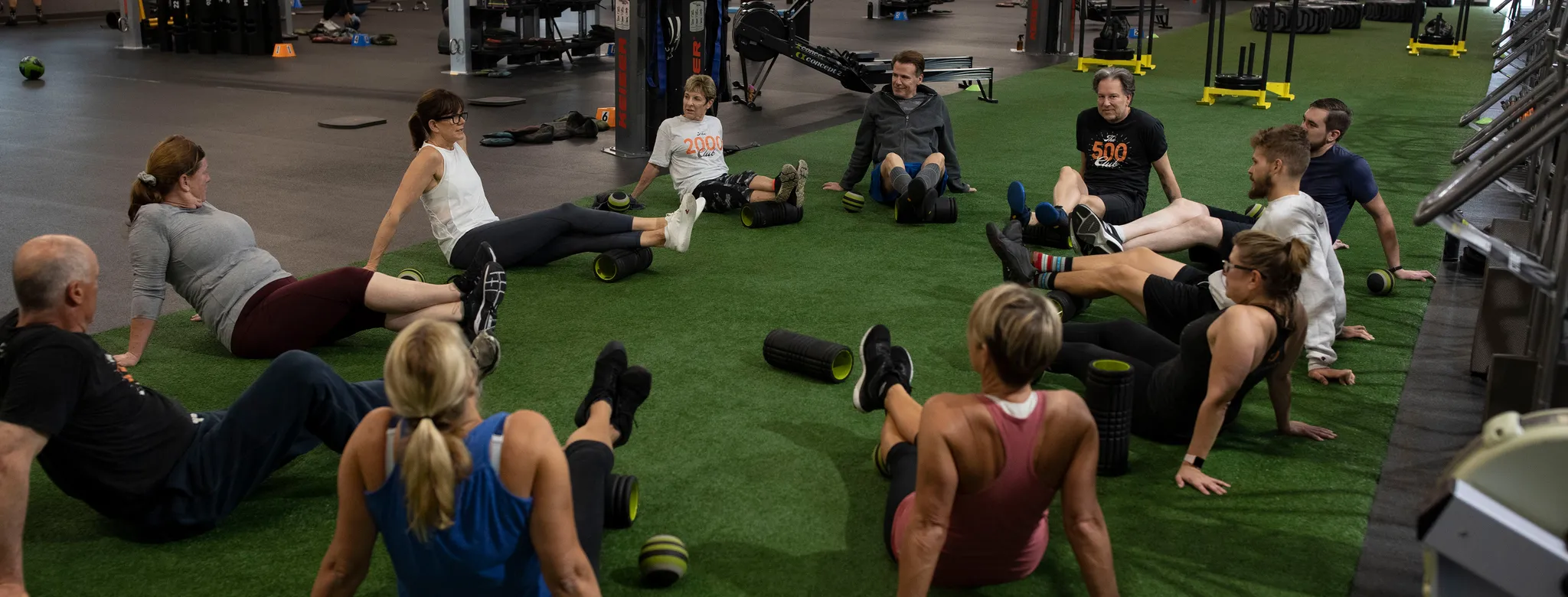 A class warming up at Gymnazo